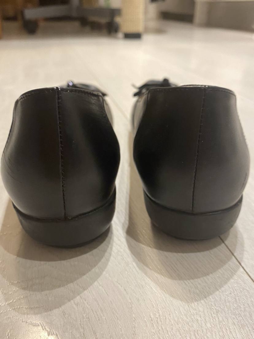 genuine leather black low heels image indicator(4)