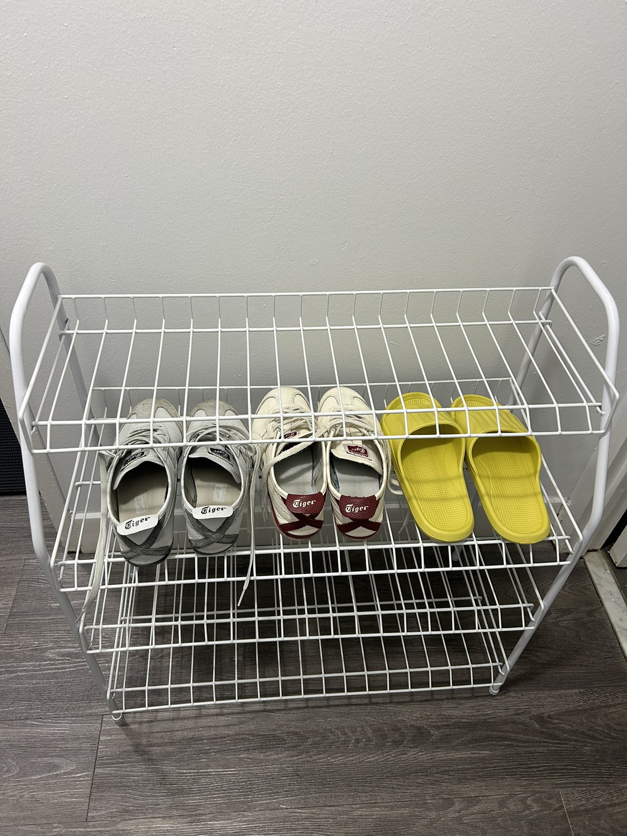 Shoes Rack 25.7”Hx11.6”Dx27.8”H - photo 2