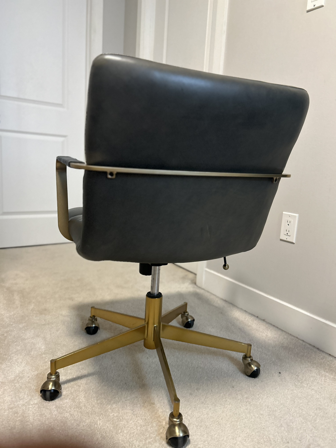 Office Chair - photo 2