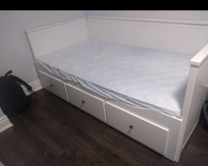 single twin bed in very good condition thumbnail
