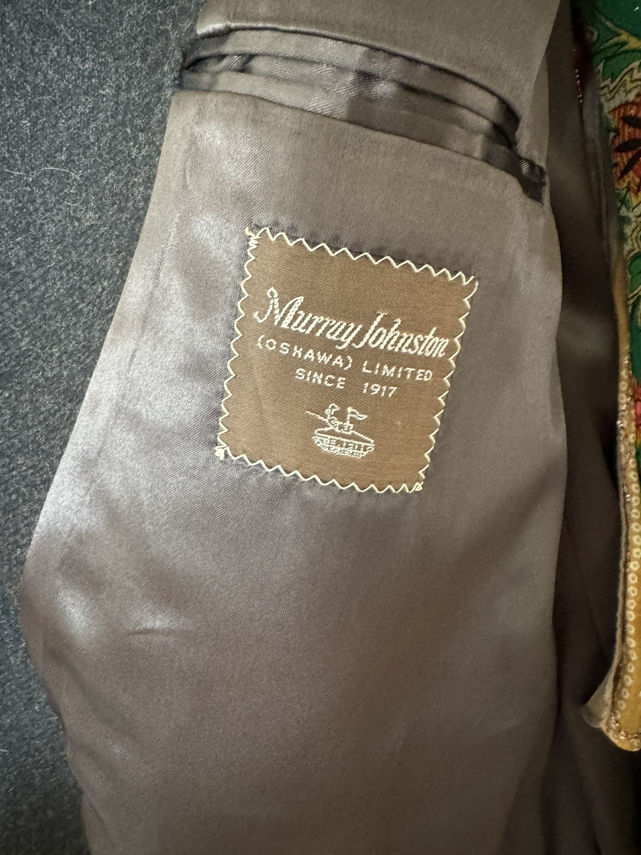 Murray Johnston men’s trench coat - photo 2