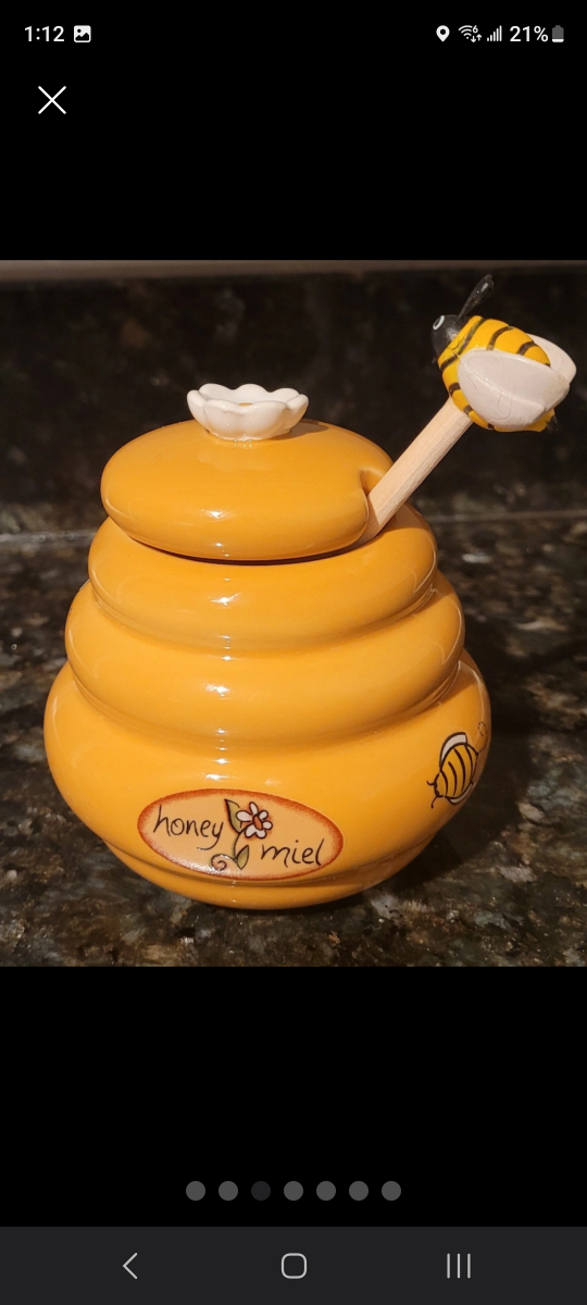 Ceramic Beehive Honey Pot And Wooden Dipper Honey Jar With Lid - photo 2