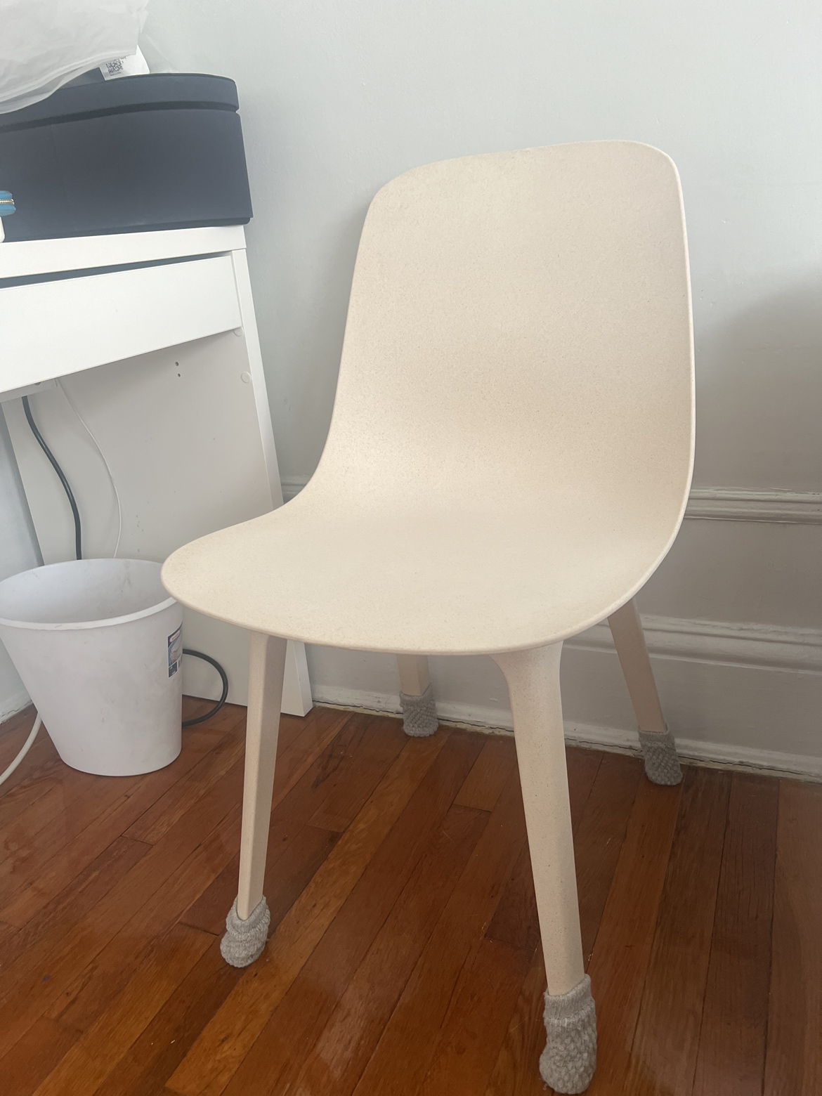 Ikea Odger chair white/beige