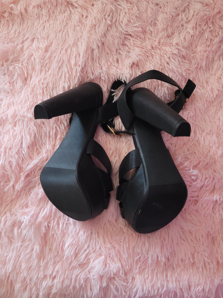 brand New black Heels size 8 - photo 2