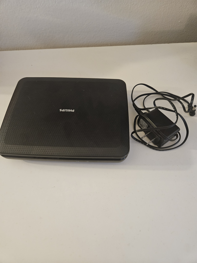 Portable DVD/CD player - photo 2