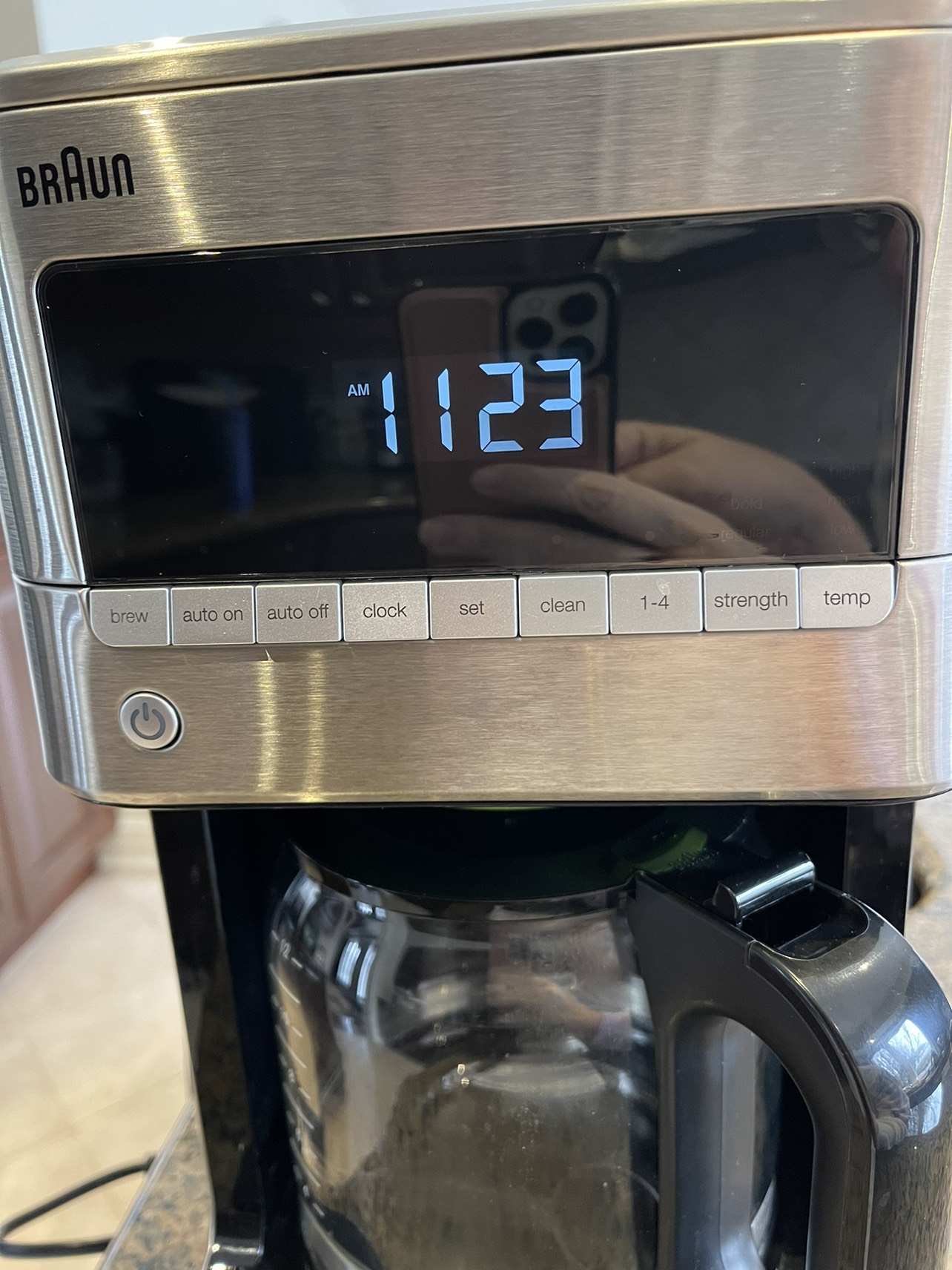 Braun 12 Cup BrewSense Programmable Coffee Maker KF7170 image indicator(3)