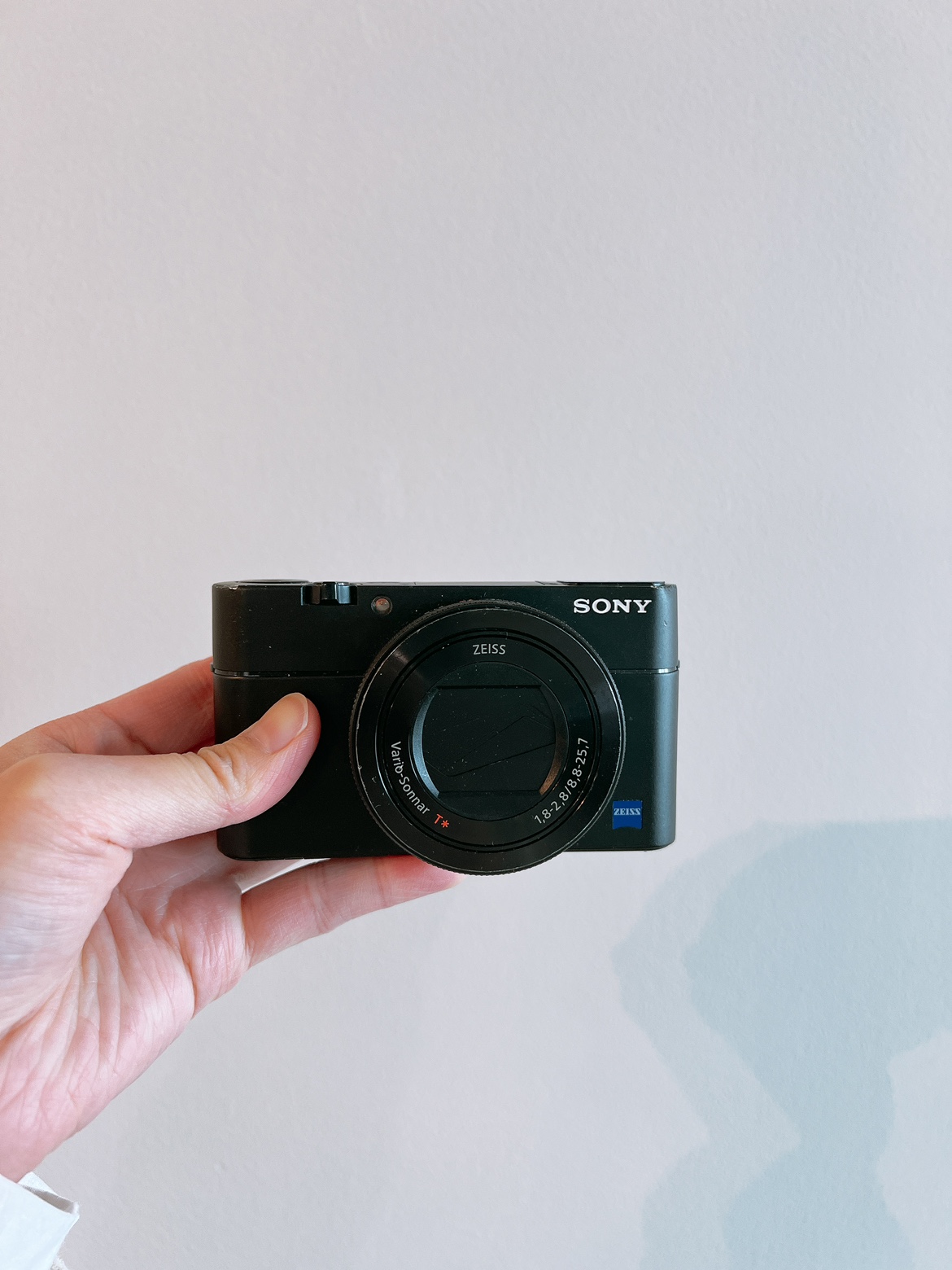 Sony RX100 mark V / mark 5 camera