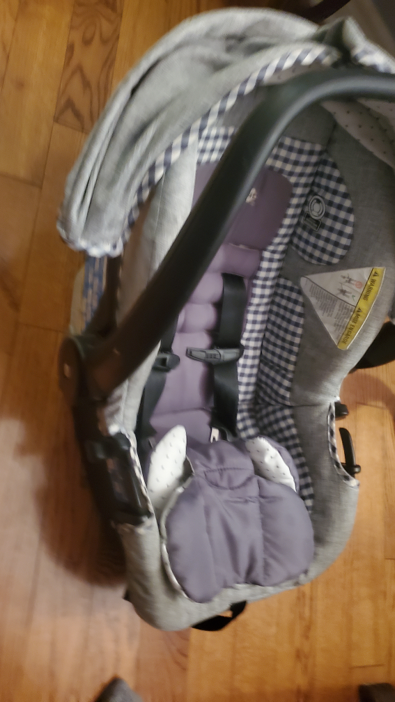 Bay car seat and Baby activity table image indicator(2)