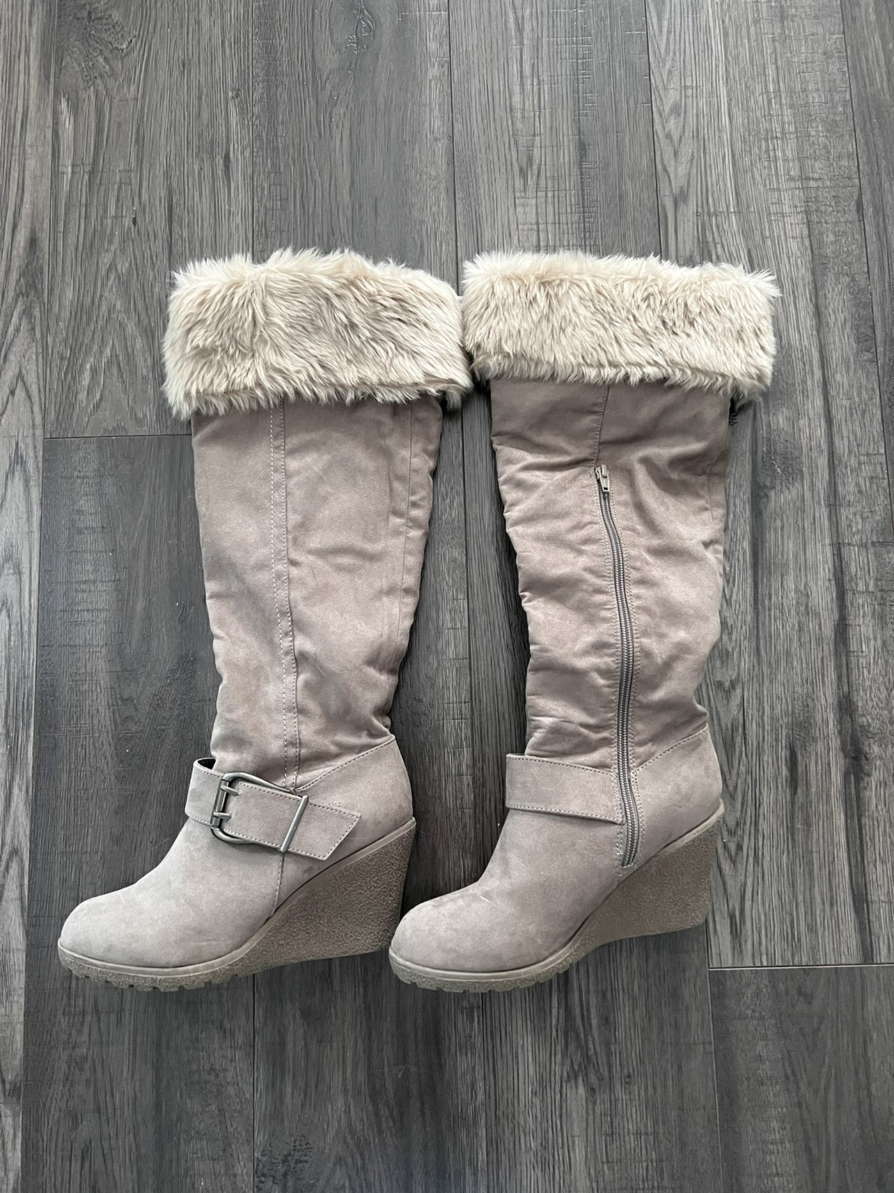 Women's Suede Knee High Boots, Size 7.5 image indicator(2)