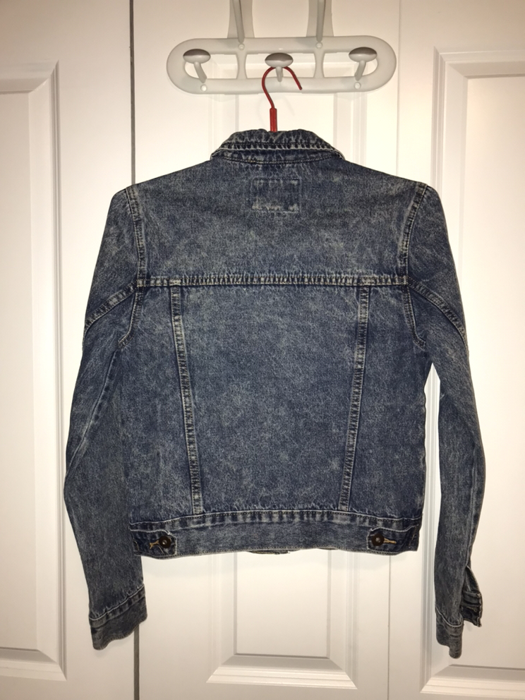 Jeans jacket (Forever 21) image indicator(3)