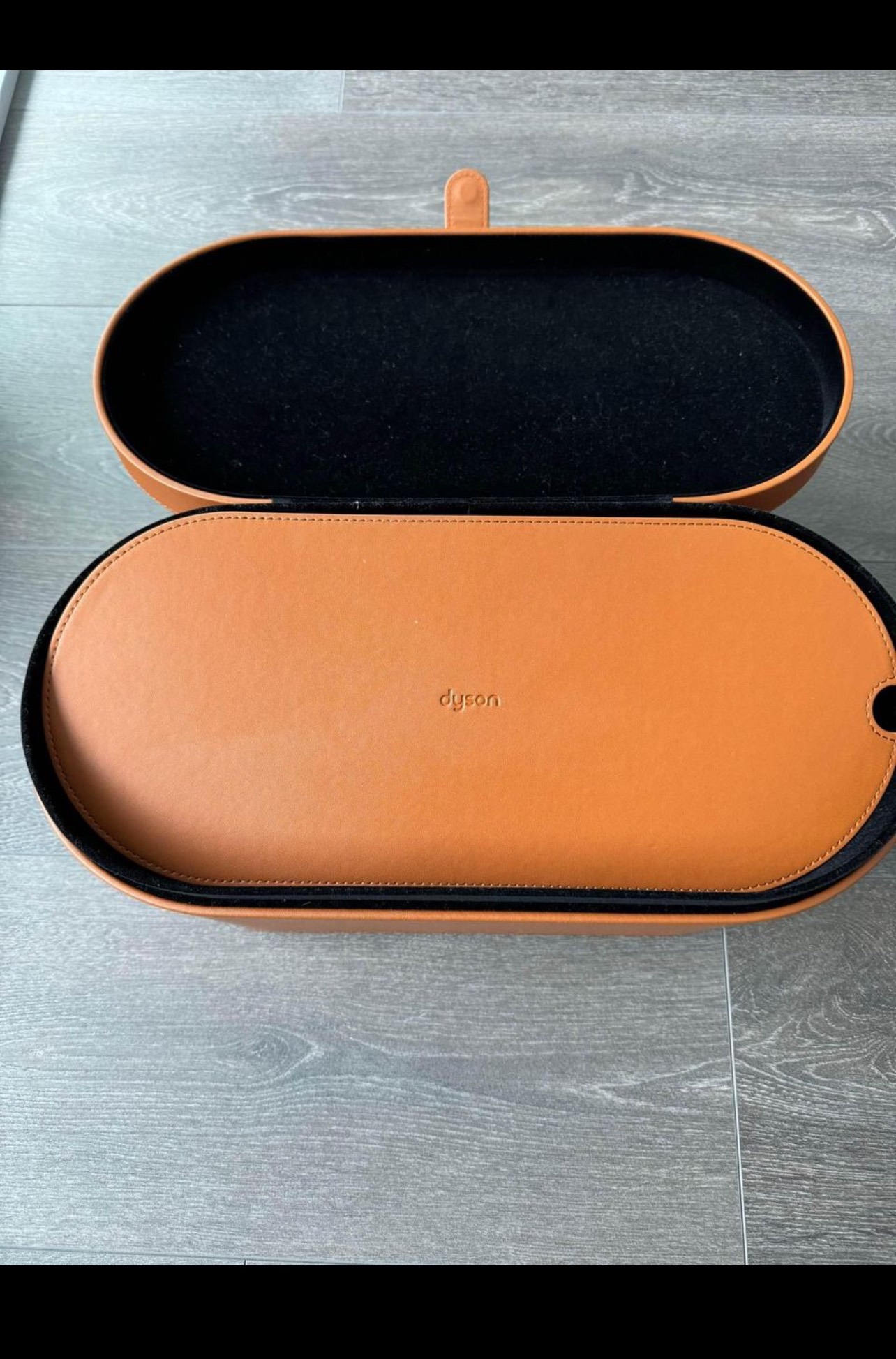 Dyson full attachments only and box included ORIGINAL (no wand) image indicator(4)