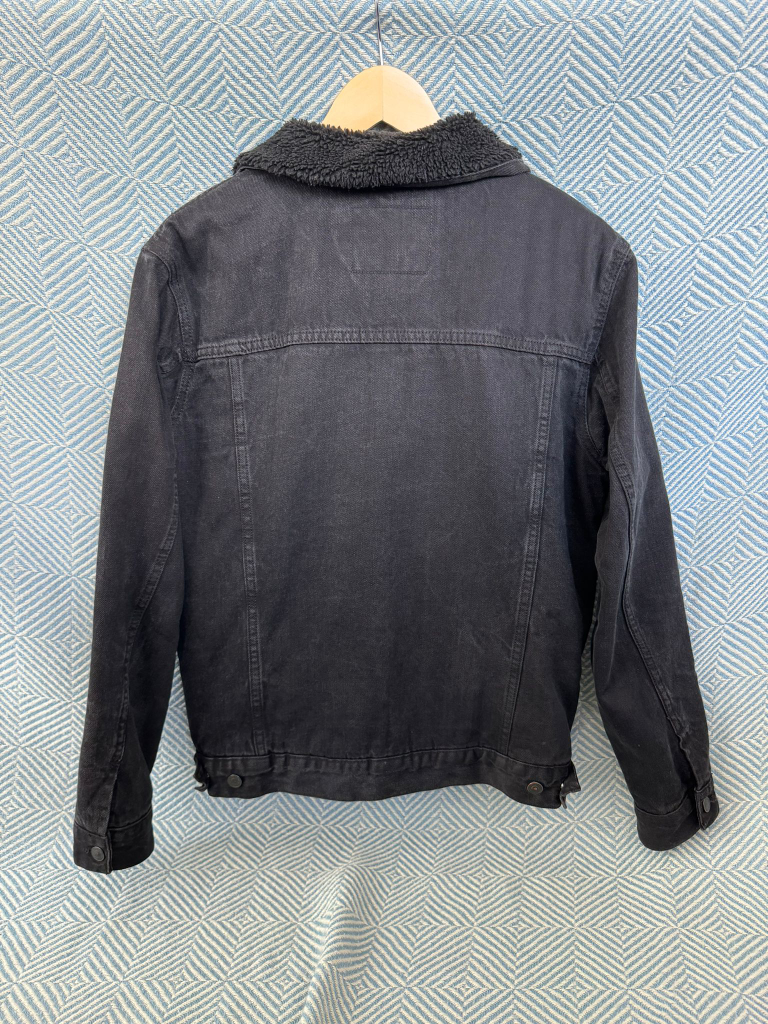 CLOSET CLEAN UP - Zara Sherpa Denim Jacket - photo 3