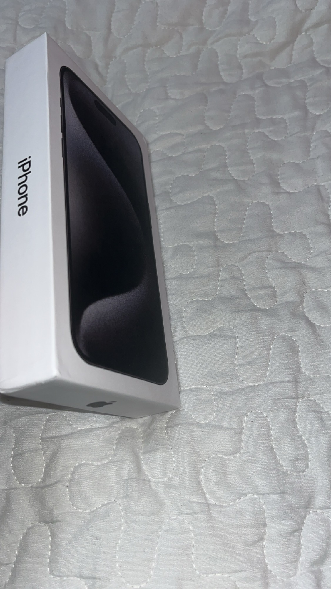 Iphone 15 Pro Max - photo 2