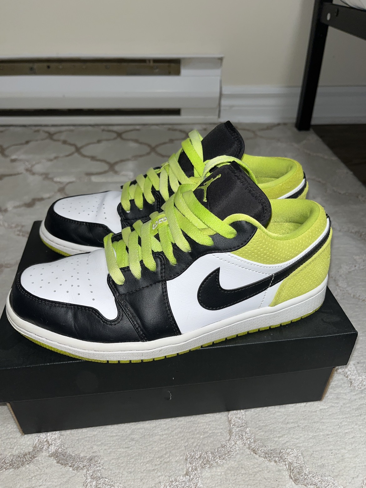 Jordan 1 low SE