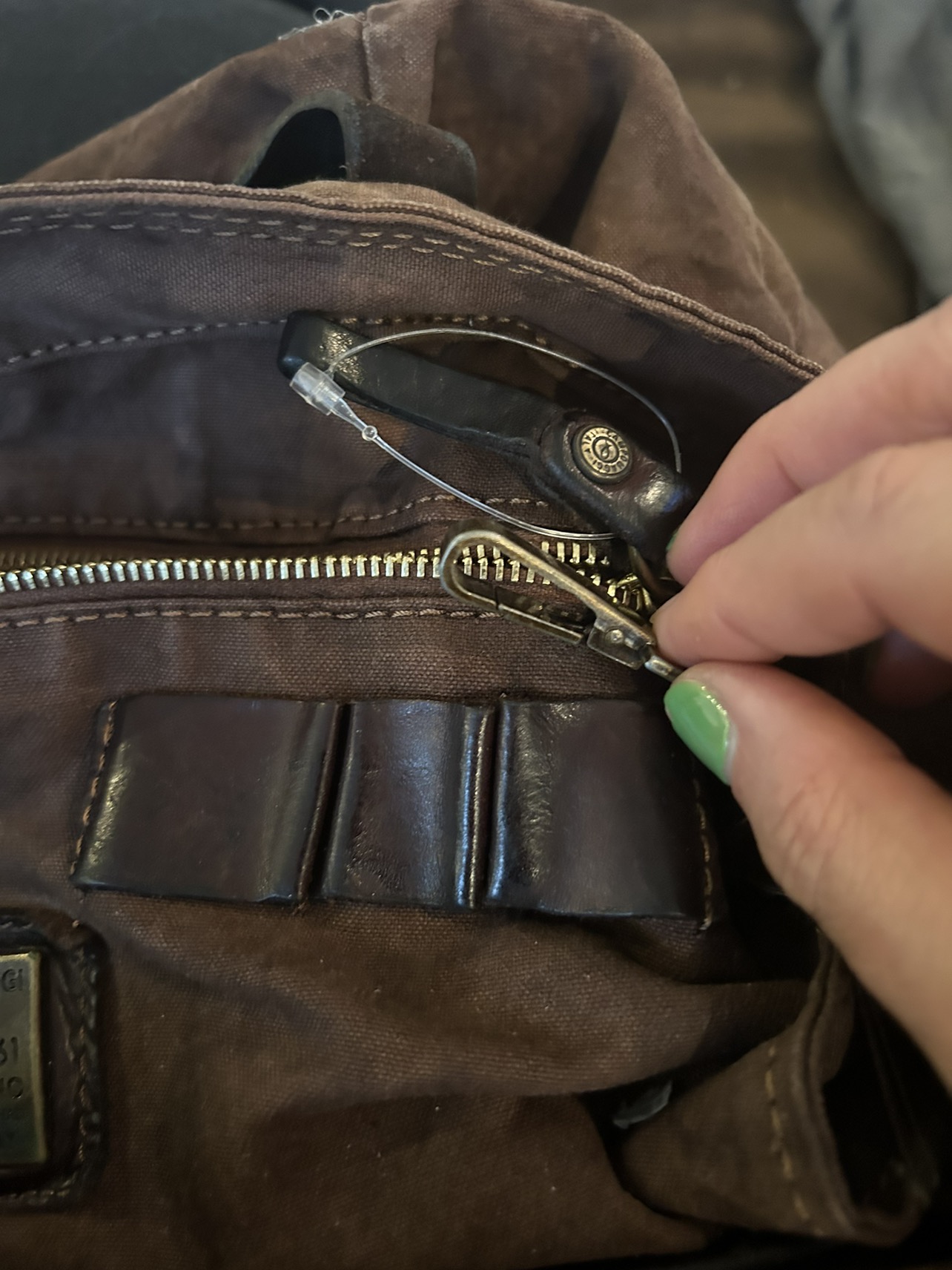 Gorgeous Campomaggi brown leather bag image indicator(10)