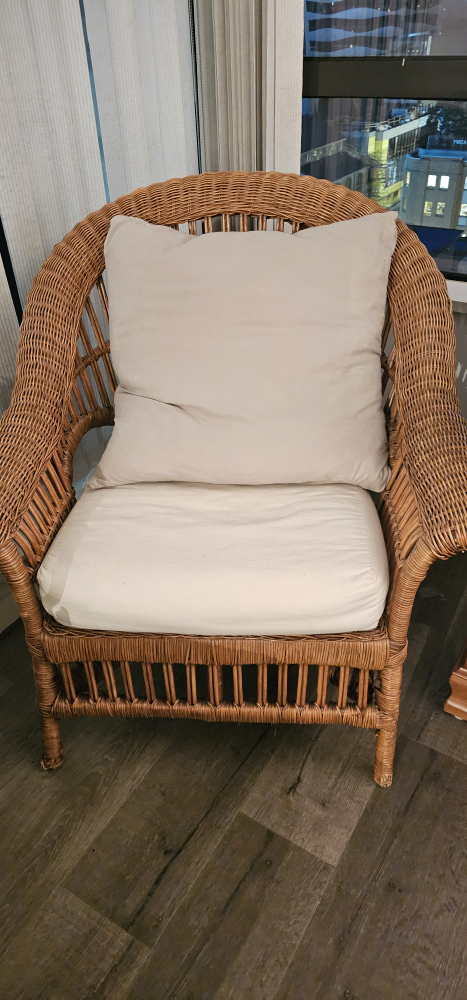 chair thumbnail
