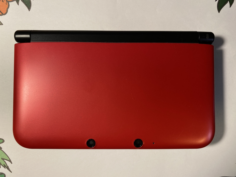 Nintendo 3DS XL Bundle + 3 Games image indicator(2)