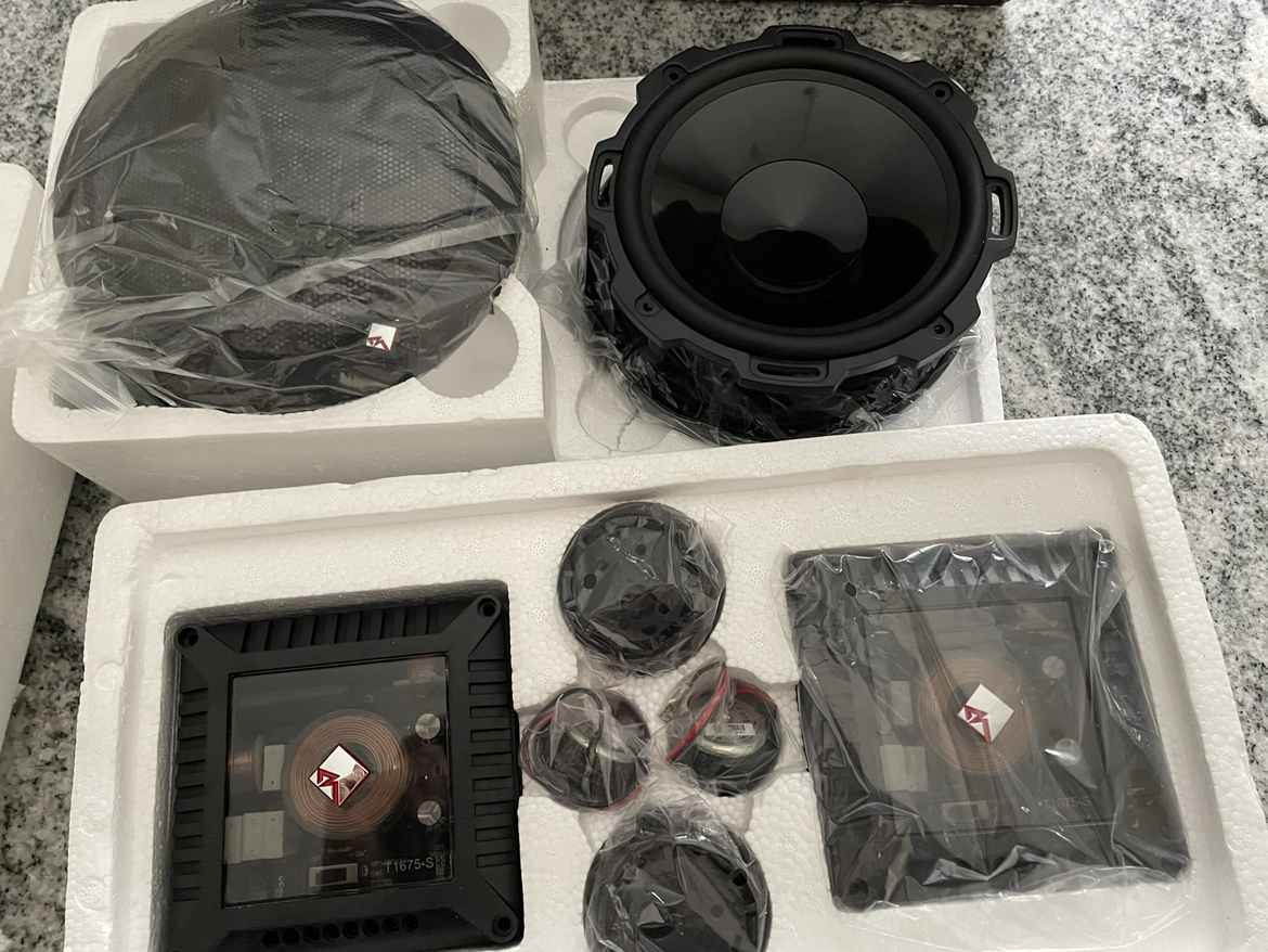 Rockford Fostgate T1675 S ….Alpine PDX -V9 5 channel amplifier - photo 4