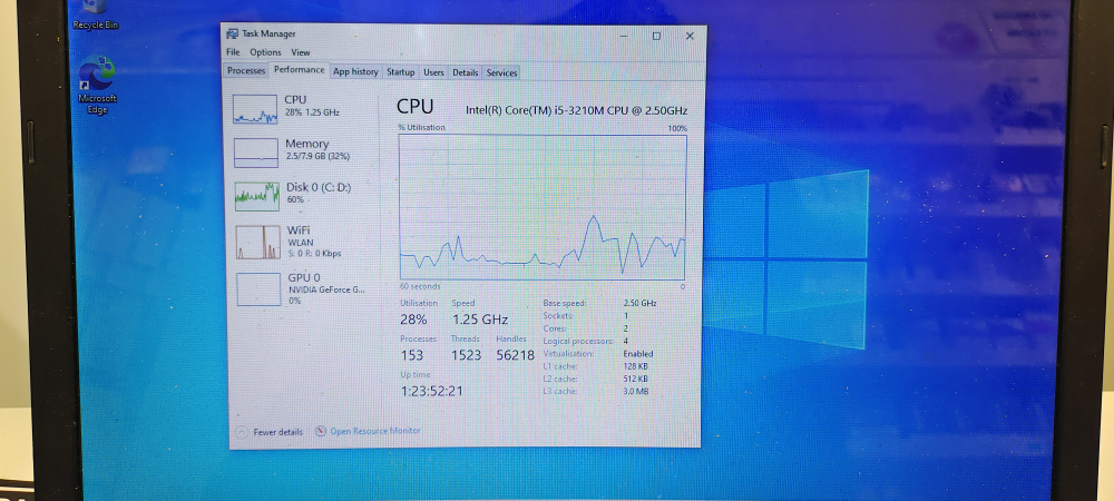 Asus gaming laptop - photo 4