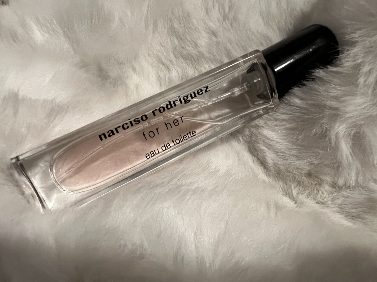 Narciso Rodriguez travel perfumes image indicator(6)