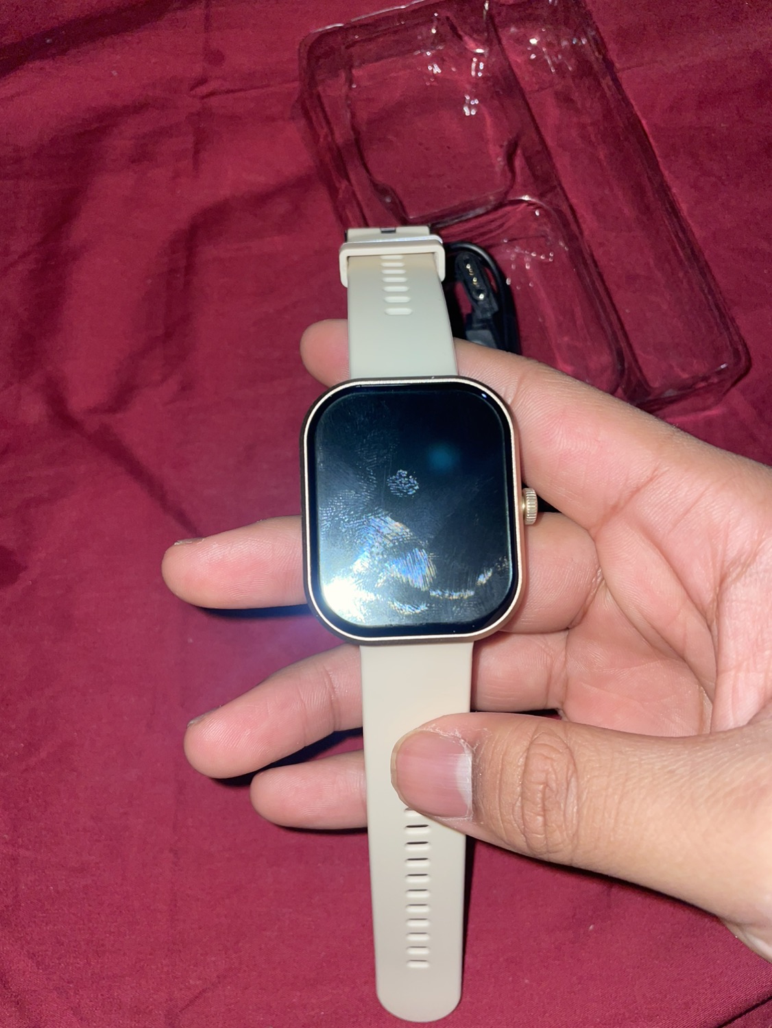 New - Smartwatch w/ Charger image indicator(8)