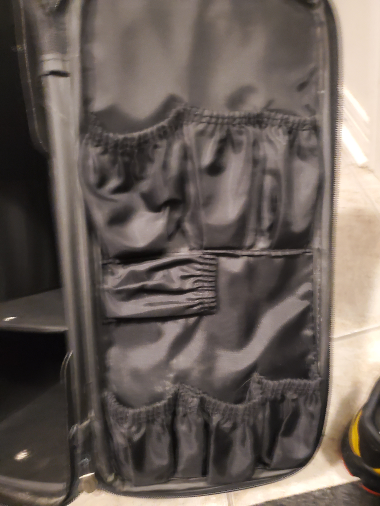 OGIO BAG mint condition image indicator(7)