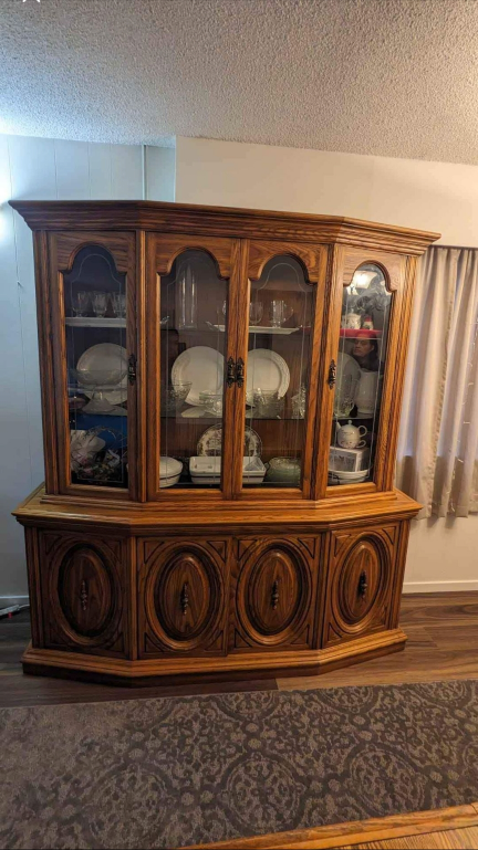 Solid Wood China Cabinet