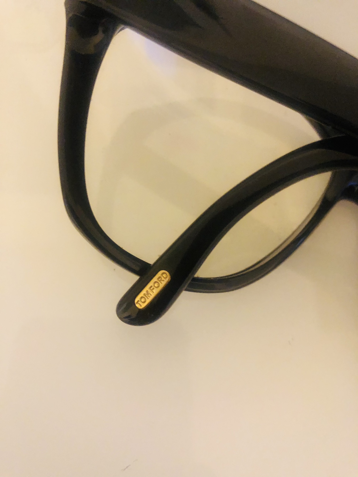 Tom Ford oversized Angelina (non prescription) image indicator(4)