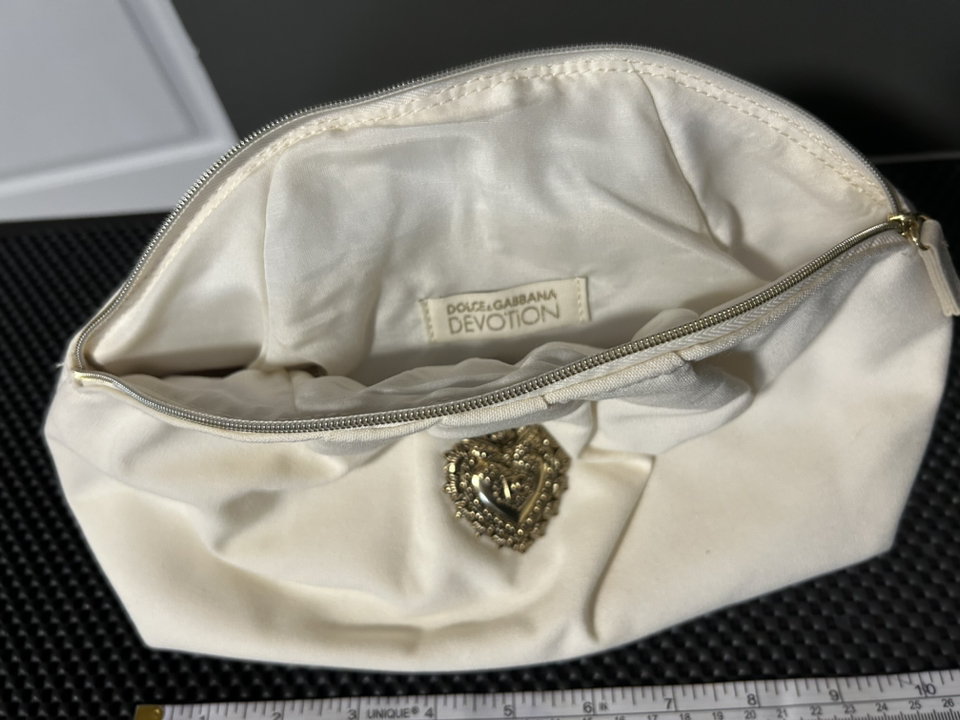 Dolce& Gabbana Compact Makeup Bag image indicator(6)