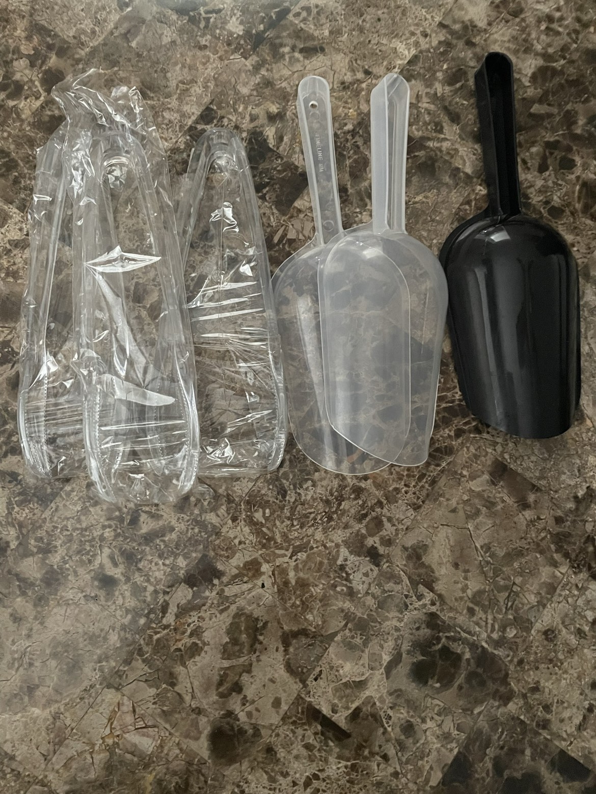 Plastic Scoops & Tongs thumbnail