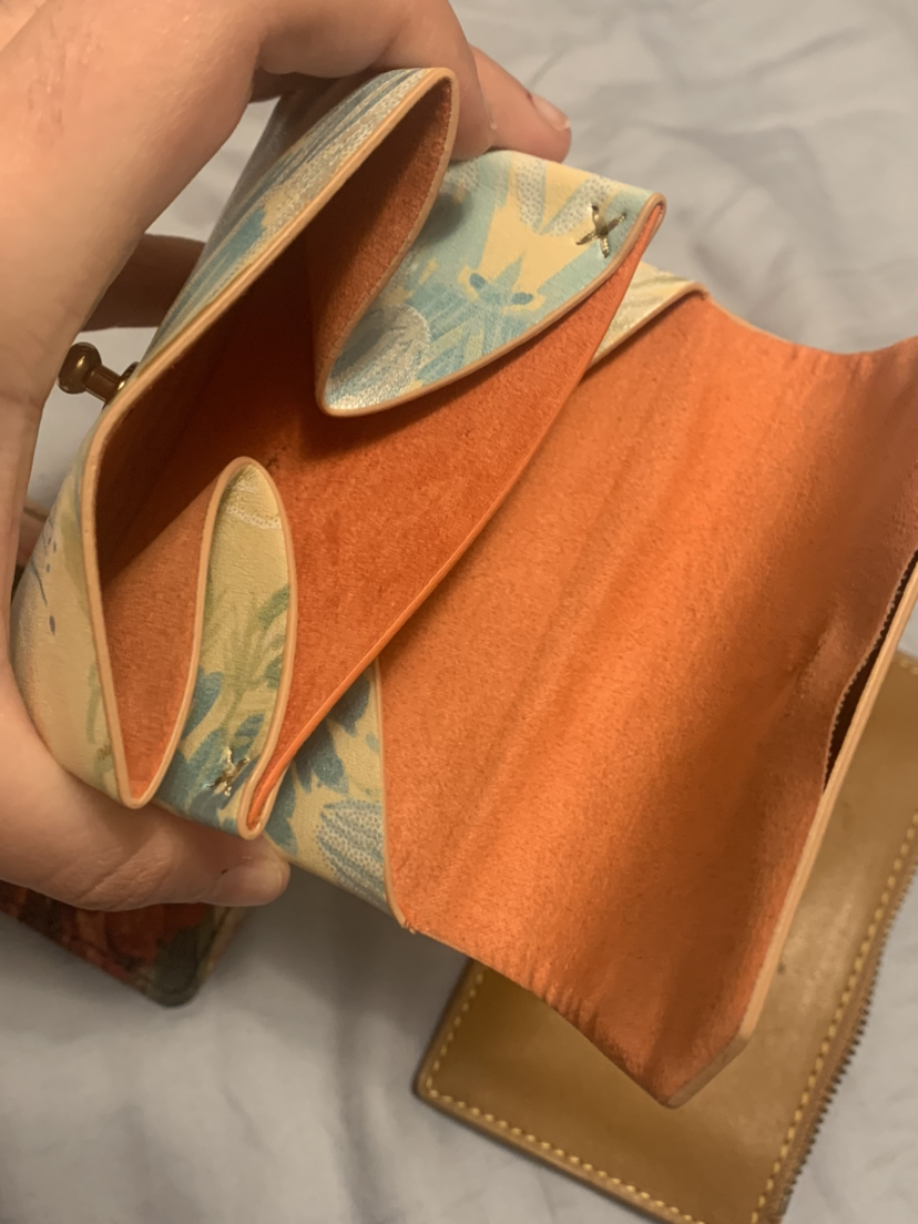 Wallet/cardholder set - used - all 3 for $25 image indicator(4)