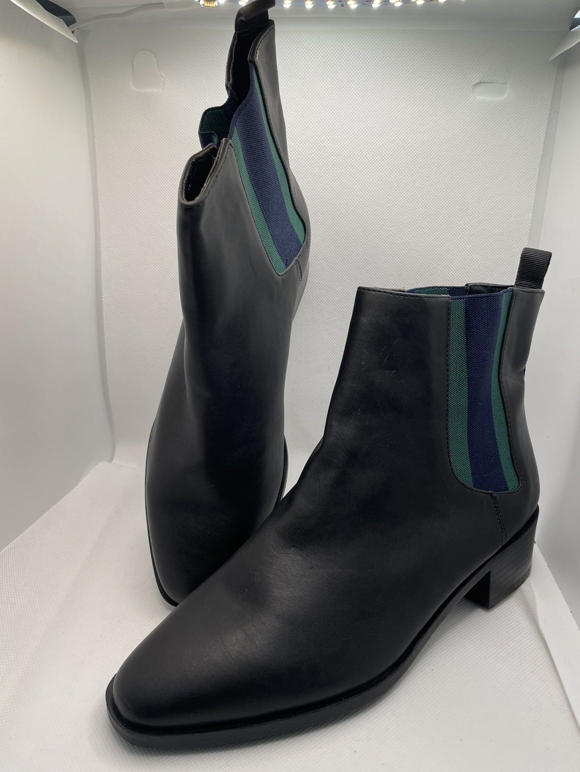 Charles & Keith boots - photo 3