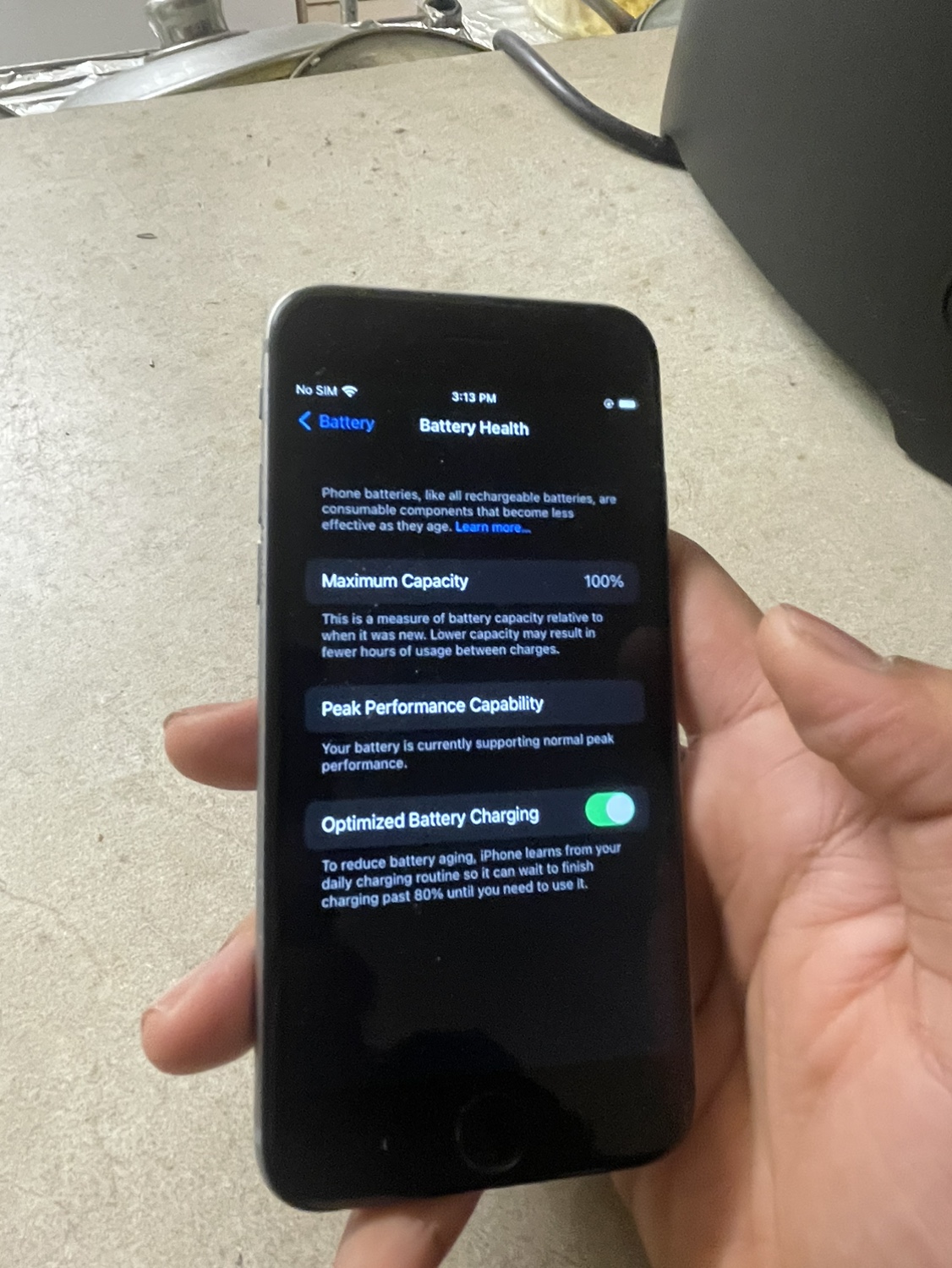 Like New - IPhone 6s 100% Battery Health image indicator(8)