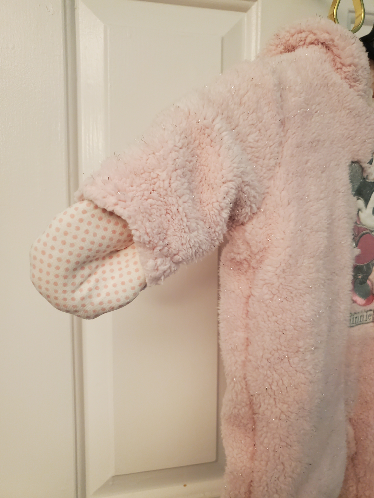 warm disney pink baby outdoor suit,  size 3-6months image indicator(6)