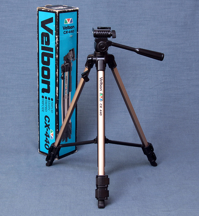 Velbon CX-440 Camera Tripod thumbnail