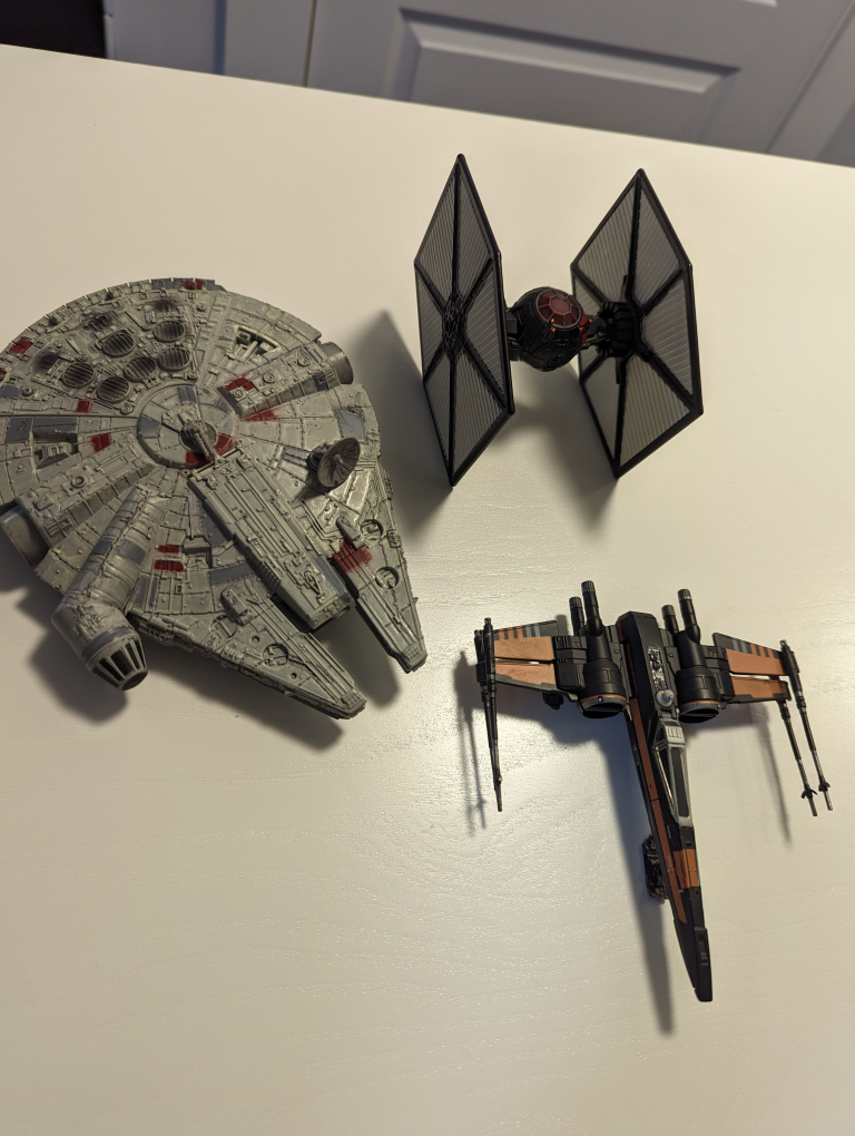 Star Wars Action Figures - photo 2