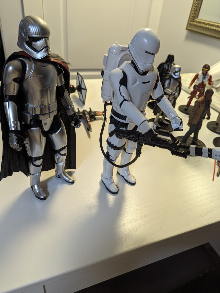Star Wars Action Figures - photo 3