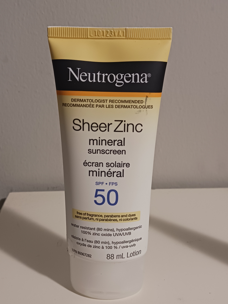 Neutrogena mineral and dry sunscreens image indicator(3)