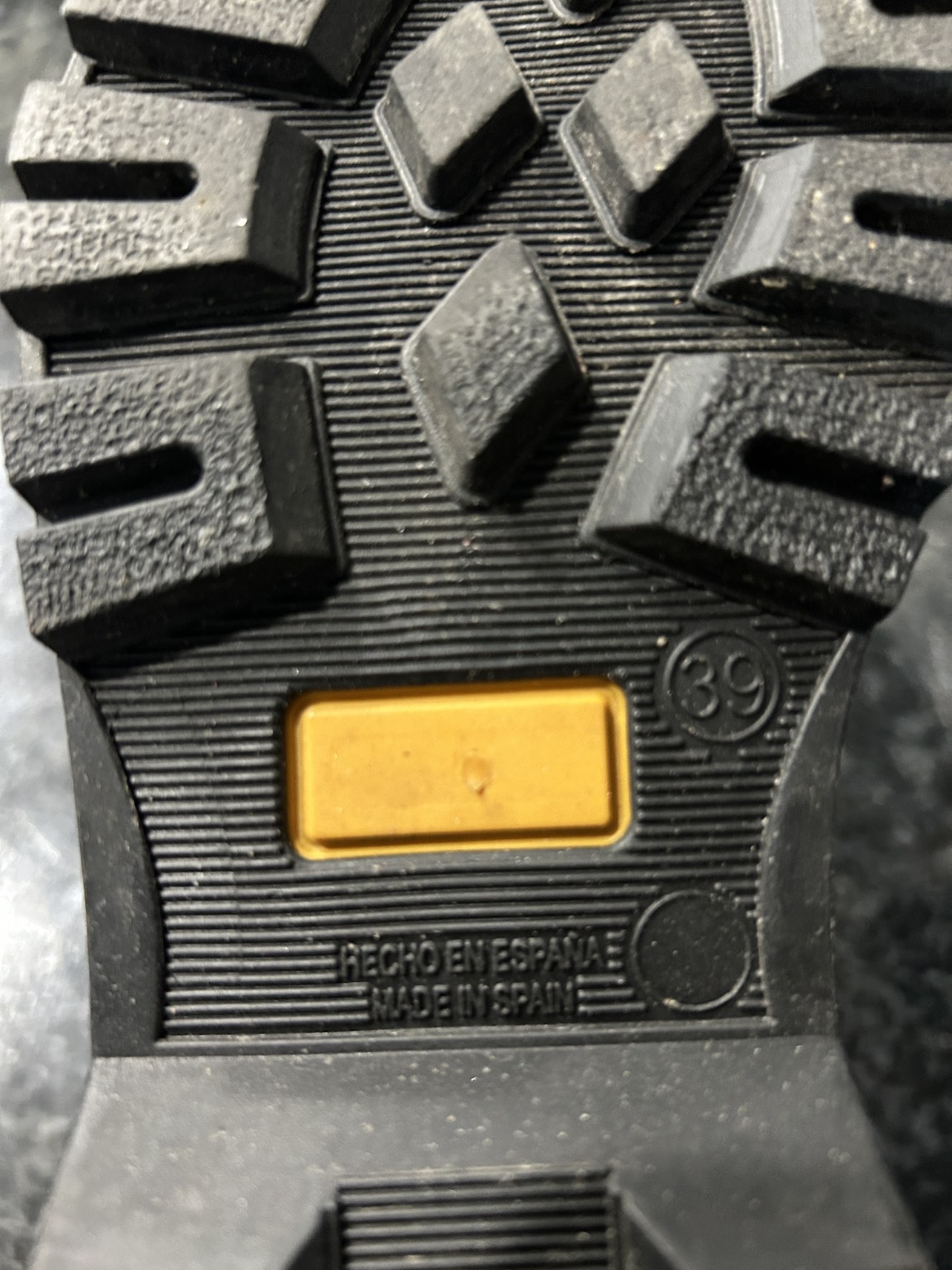 Boots size 39 image indicator(3)