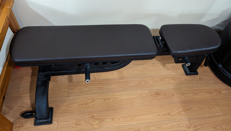 Workout Bench with Adjustable incline