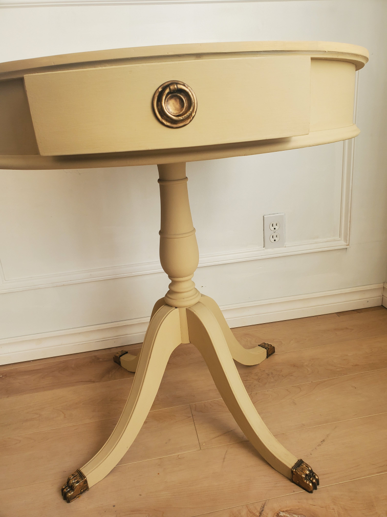 Refinished Antique Pedestal Table! - photo 4