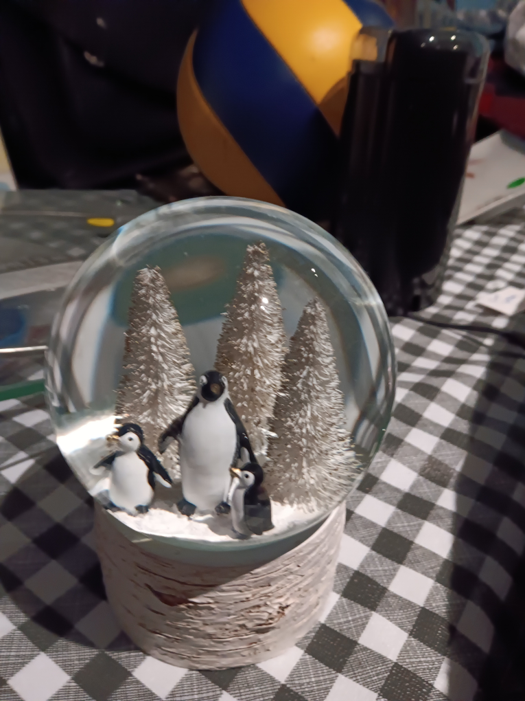 snow globe thumbnail