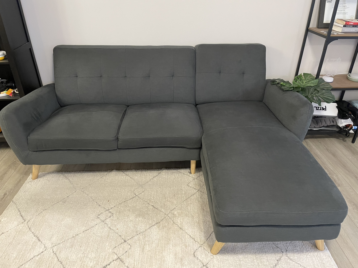 Couch - photo 4