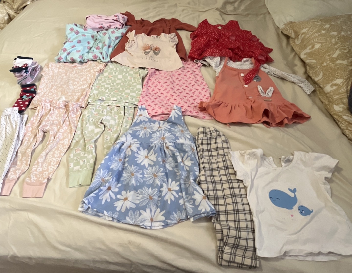 Baby girl clothes (12-24 months)#freecycle