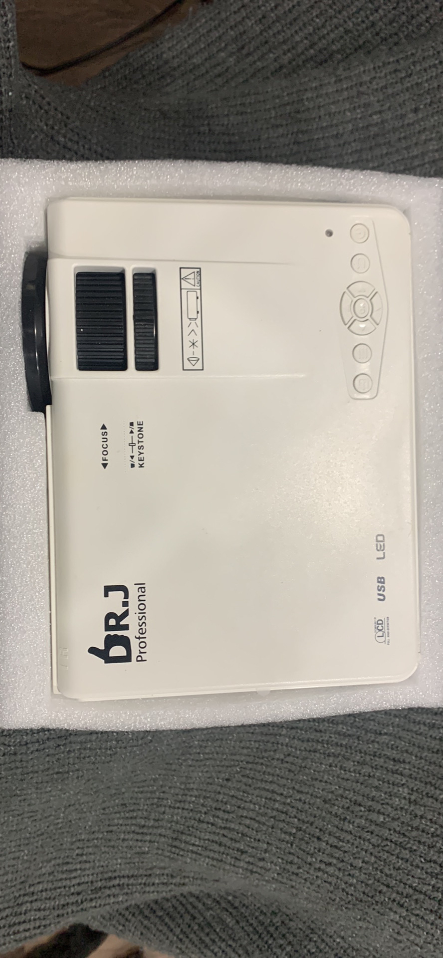 DRJ mini projector - photo 3