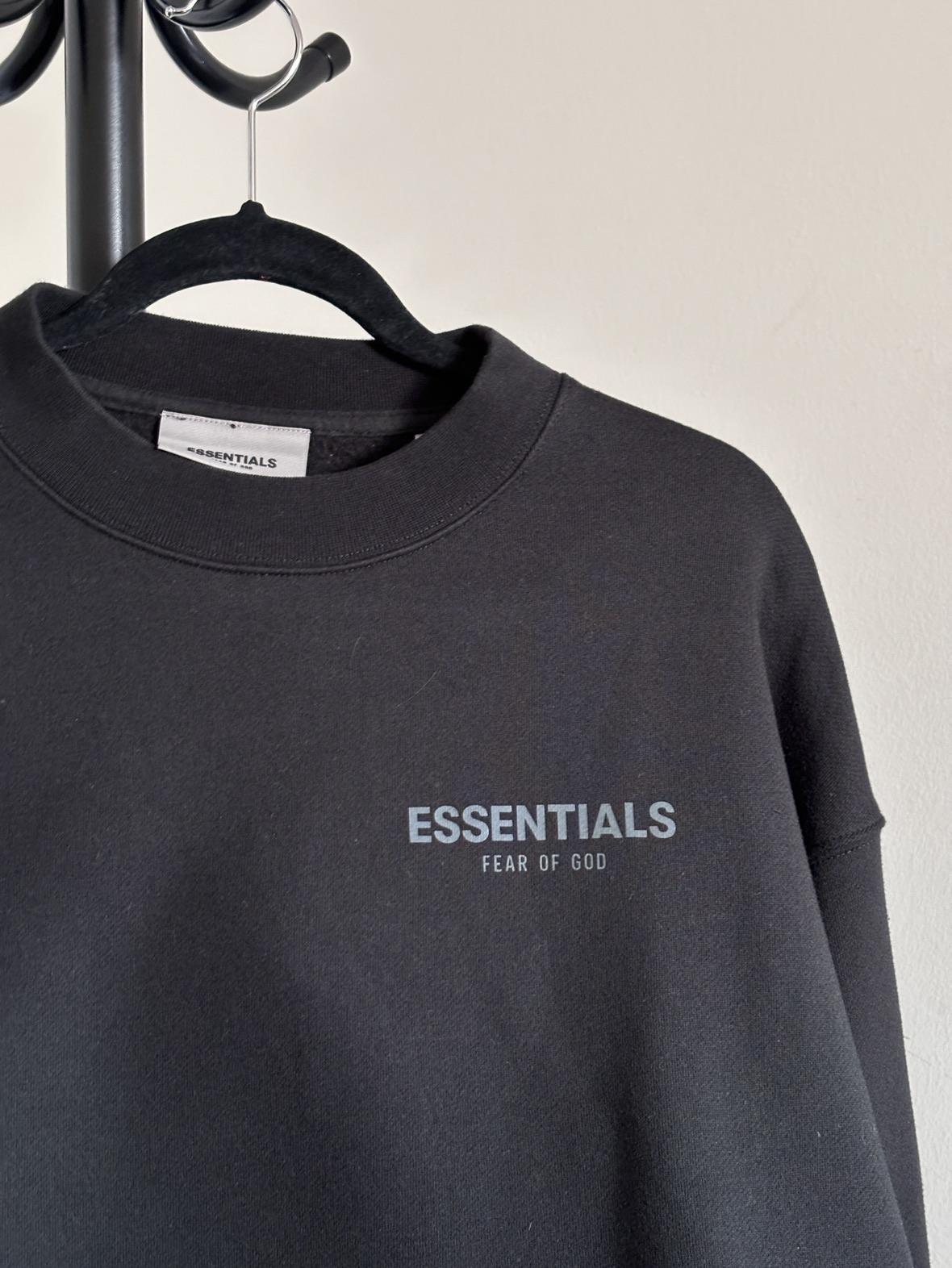 Essentials Fear of God Cropped Crewneck Sweater (Size: Kids XL) - photo 2