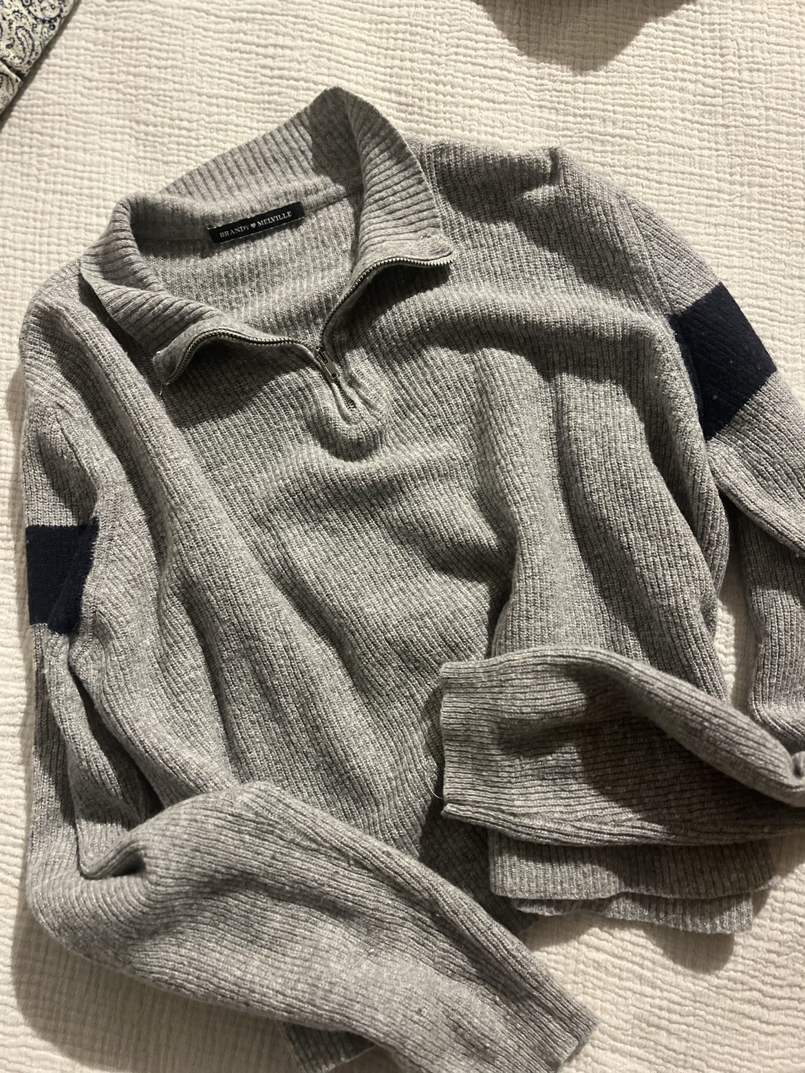 BM sweater grey thumbnail