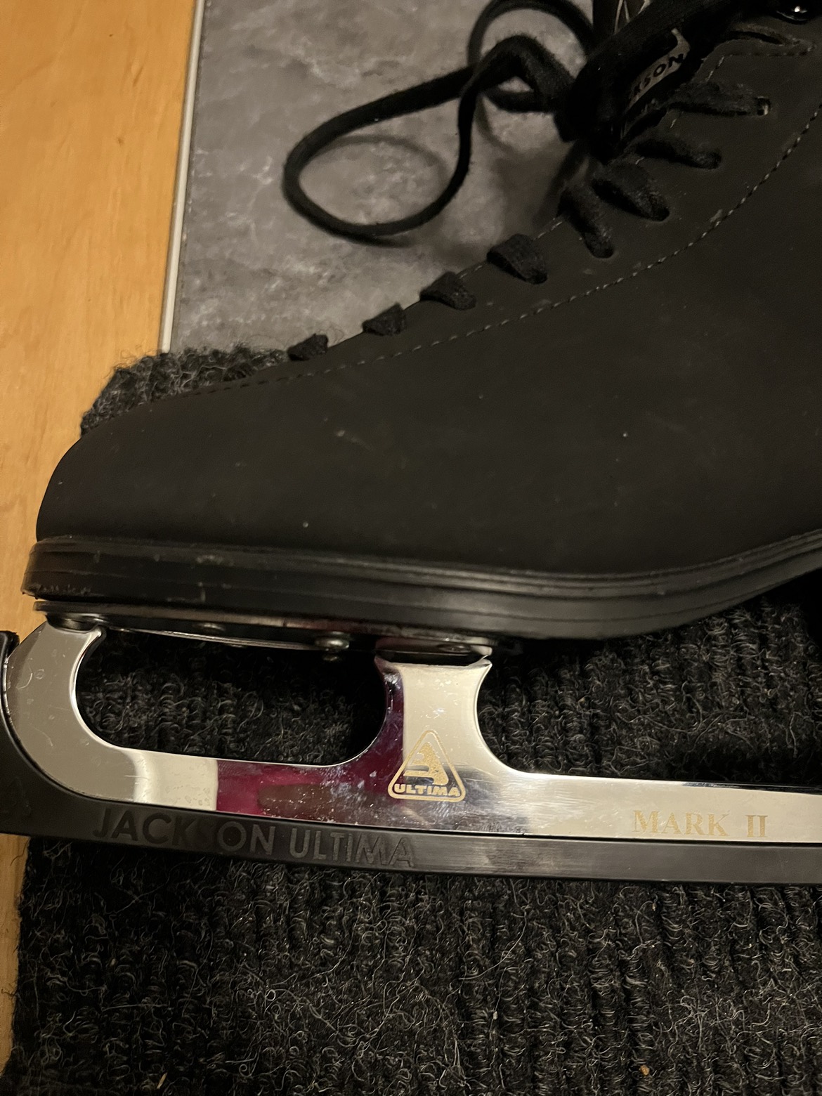 Jackson Black Mystique Figure Skates - 4 image indicator(8)