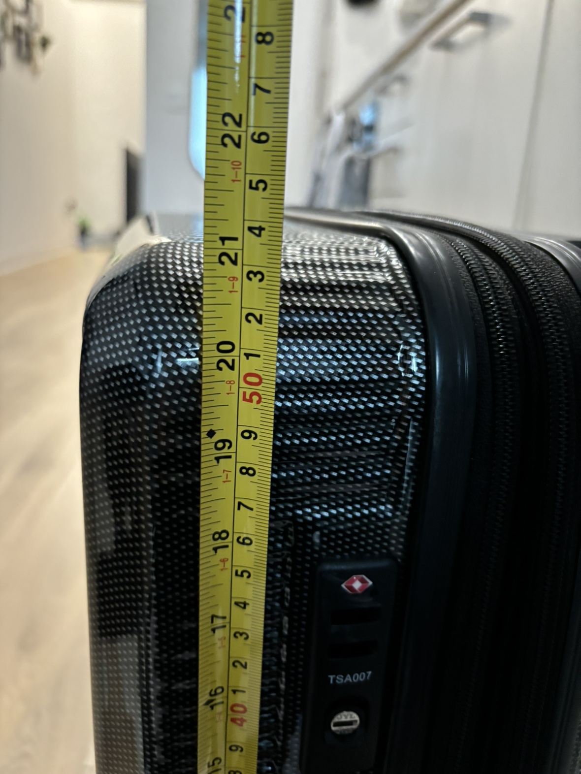Small Luggage - photo 3