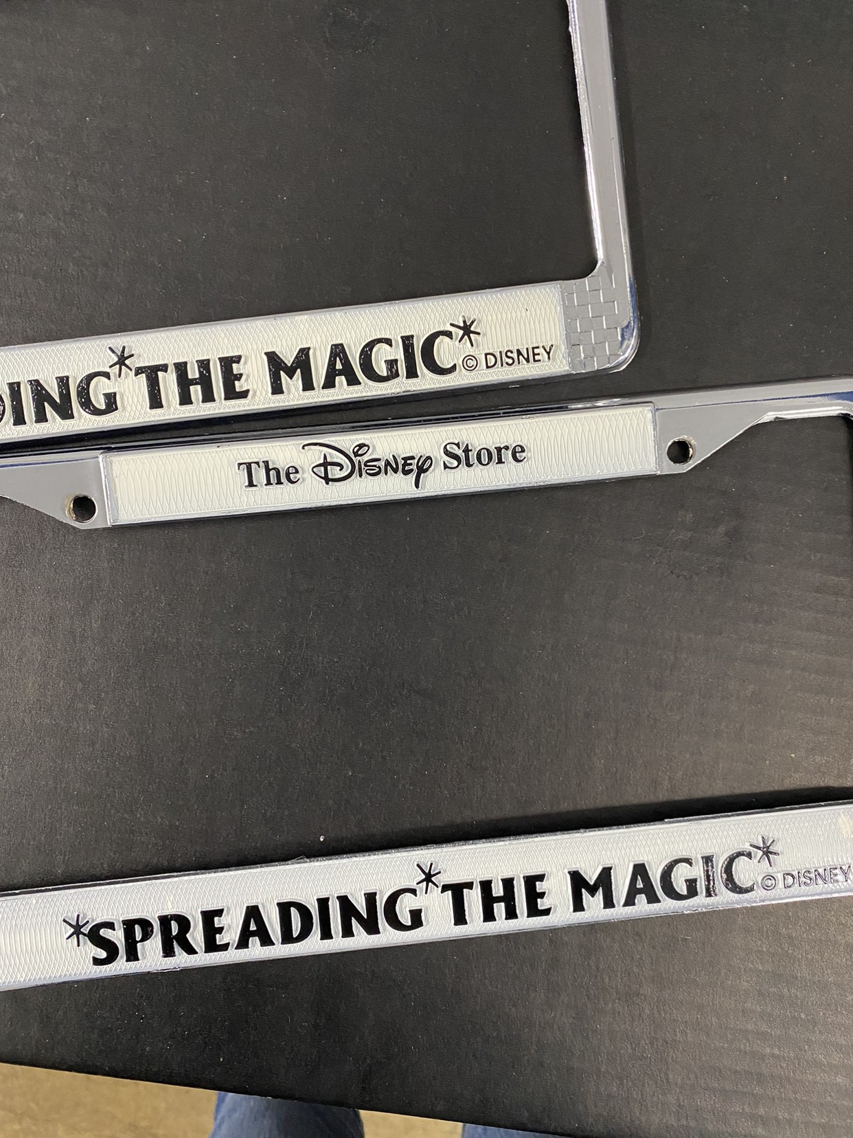 License plate frame image indicator(2)